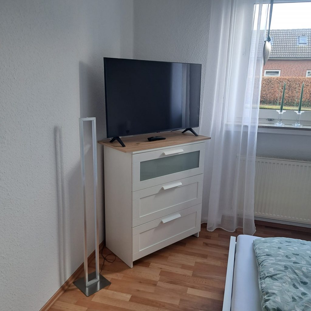 Schlafzimmer 1